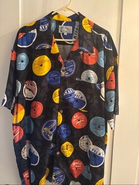 Short-Sleeve Black Hawaiian Button-Down Shirt with Multicolor Record Print